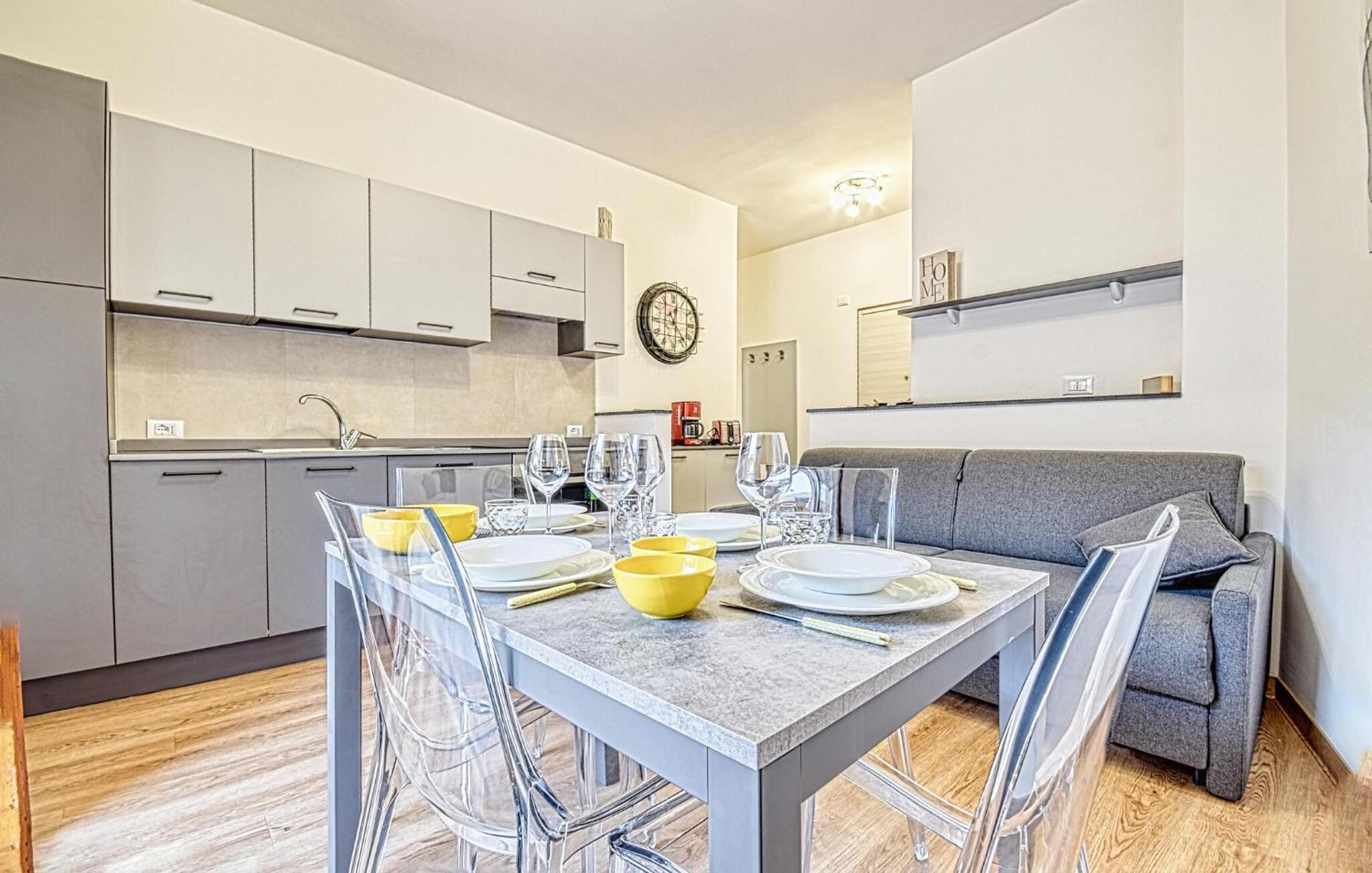 1 Bedroom Lovely Apartment In เรคโค ภายนอก รูปภาพ
